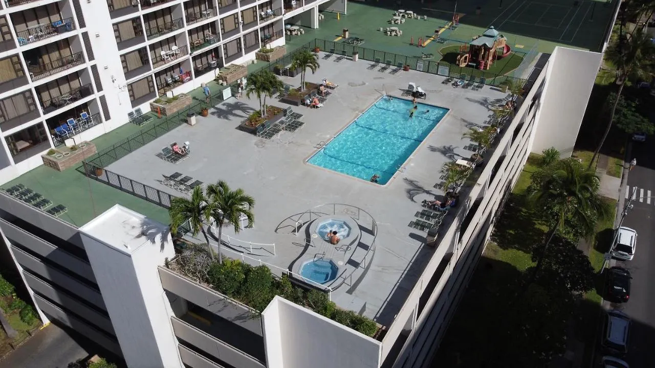 Waikiki Banyan 1Br With Great Ocean Views, Steps To Beach & Parking! Honolulu United States