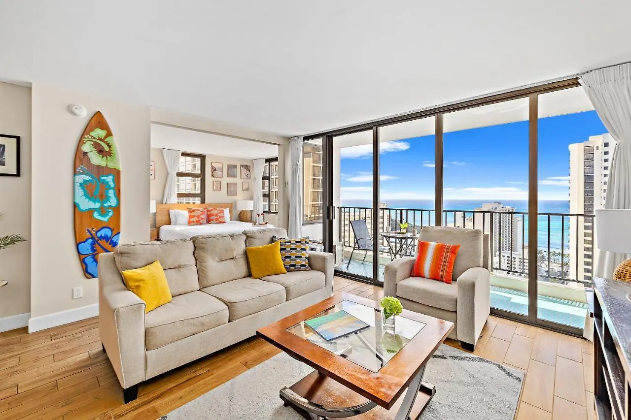 Waikiki Banyan 1Br With Great Ocean Views, Steps To Beach & Parking! Honolulu